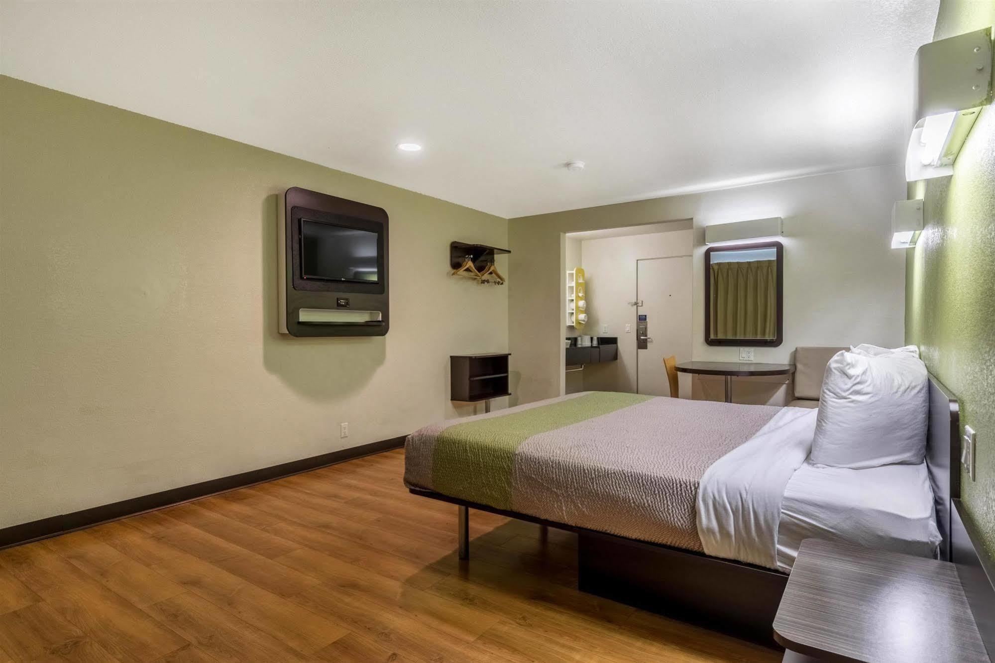Motel 6-Redlands, Ca Екстериор снимка